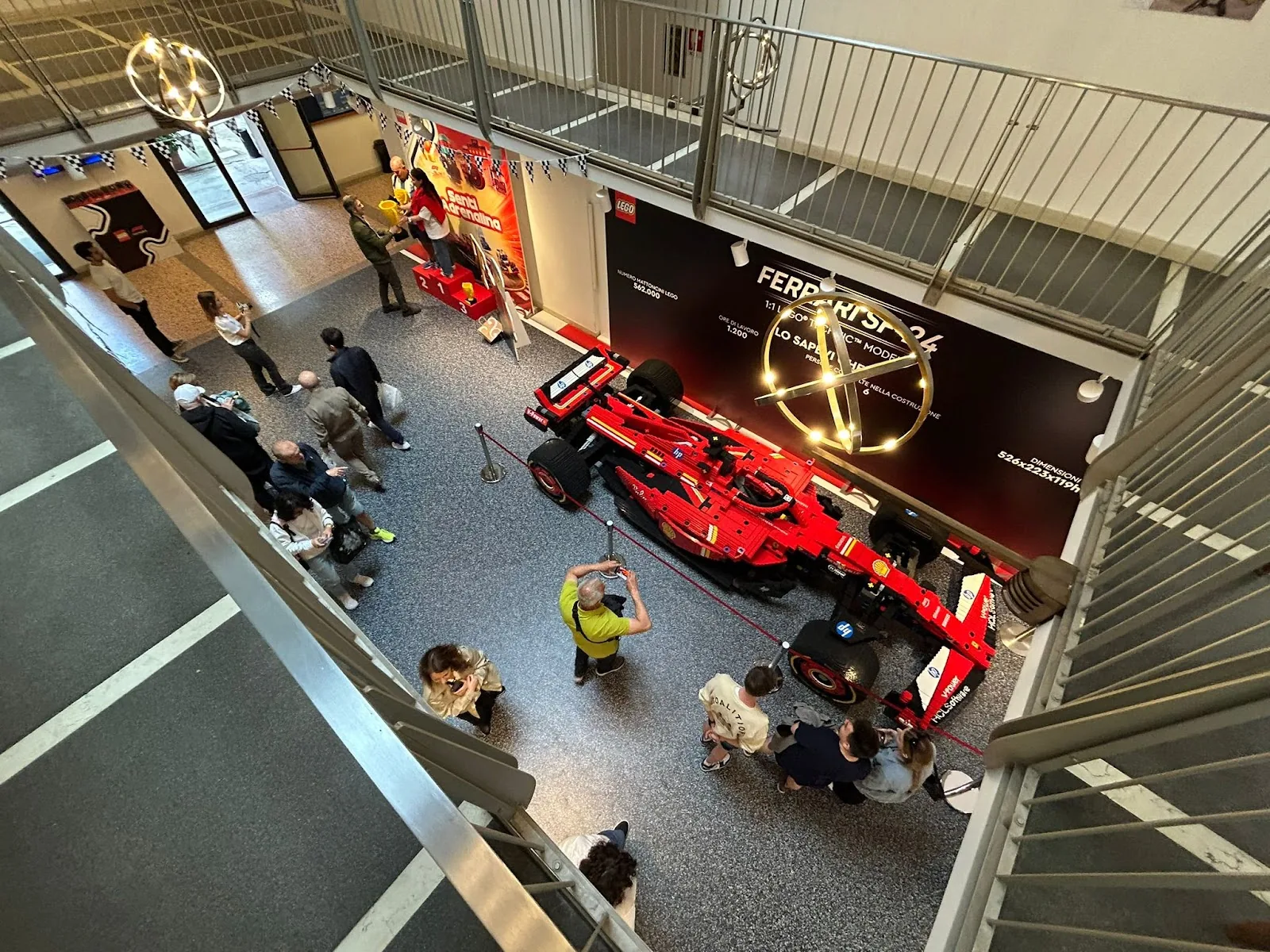LEGO Tour